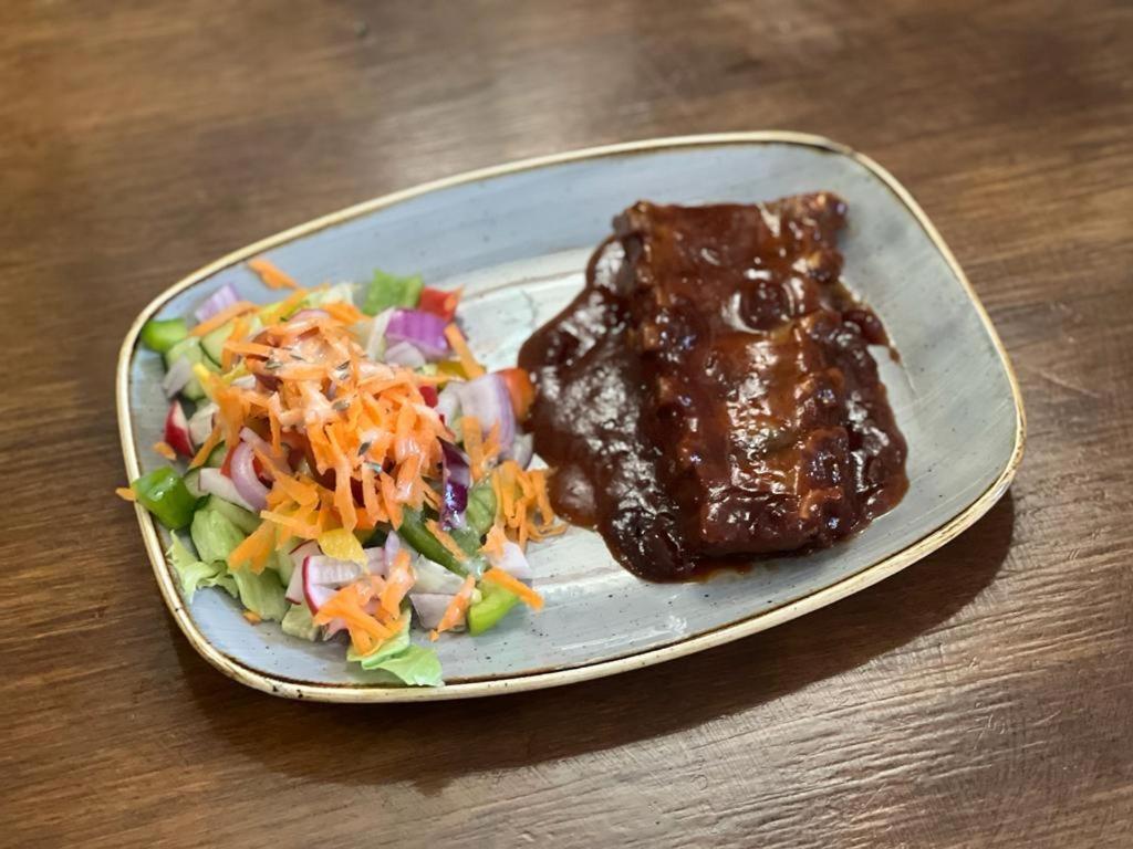 The Black Horse Inn 根斯堡 外观 照片