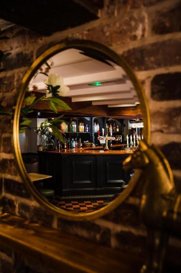 The Black Horse Inn 根斯堡 外观 照片